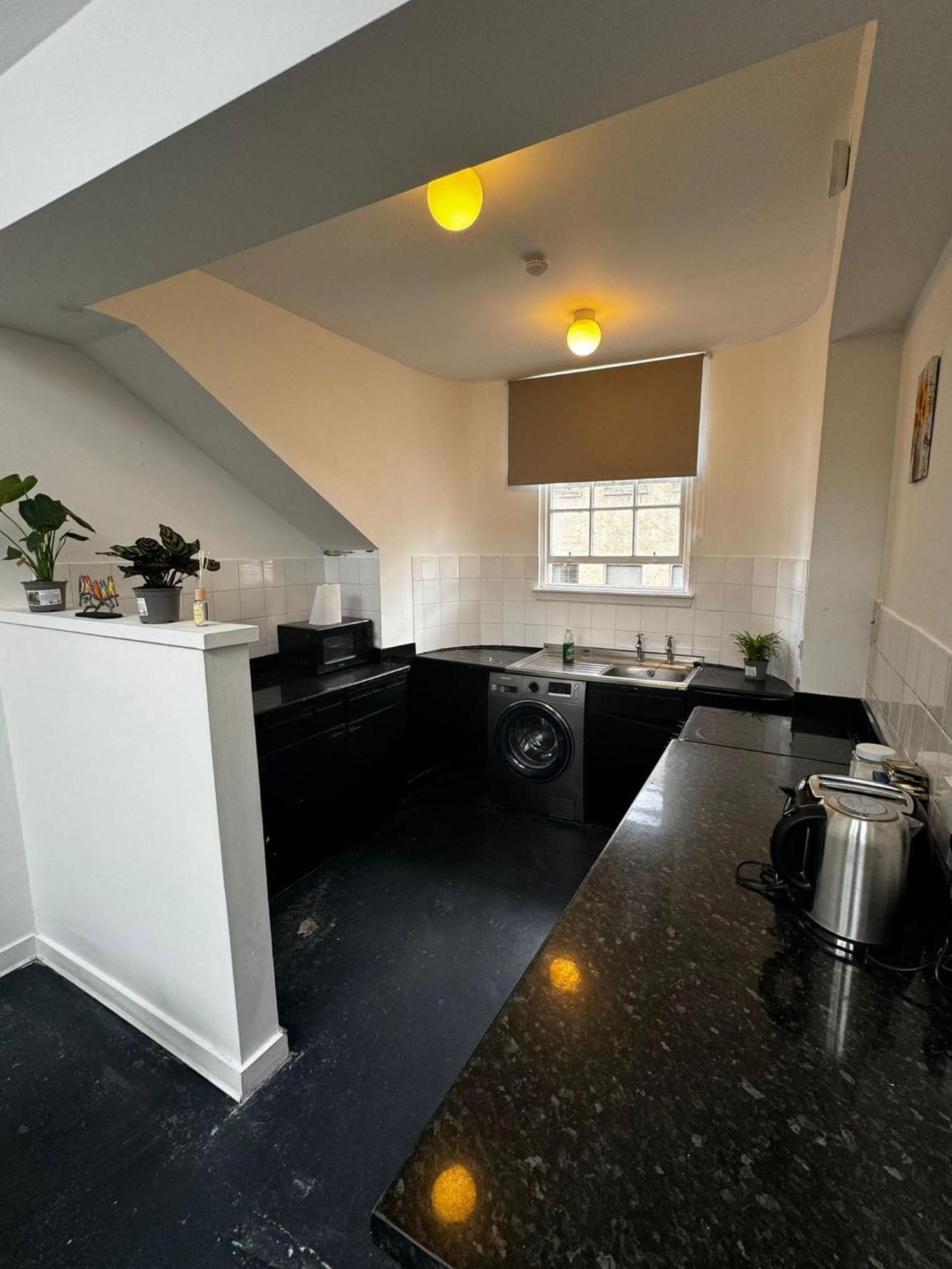 Victoria Street View Flat In Edinburgh Eb10 Apartment ภายนอก รูปภาพ